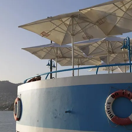 Flat - Doca Do Cavacas アパート